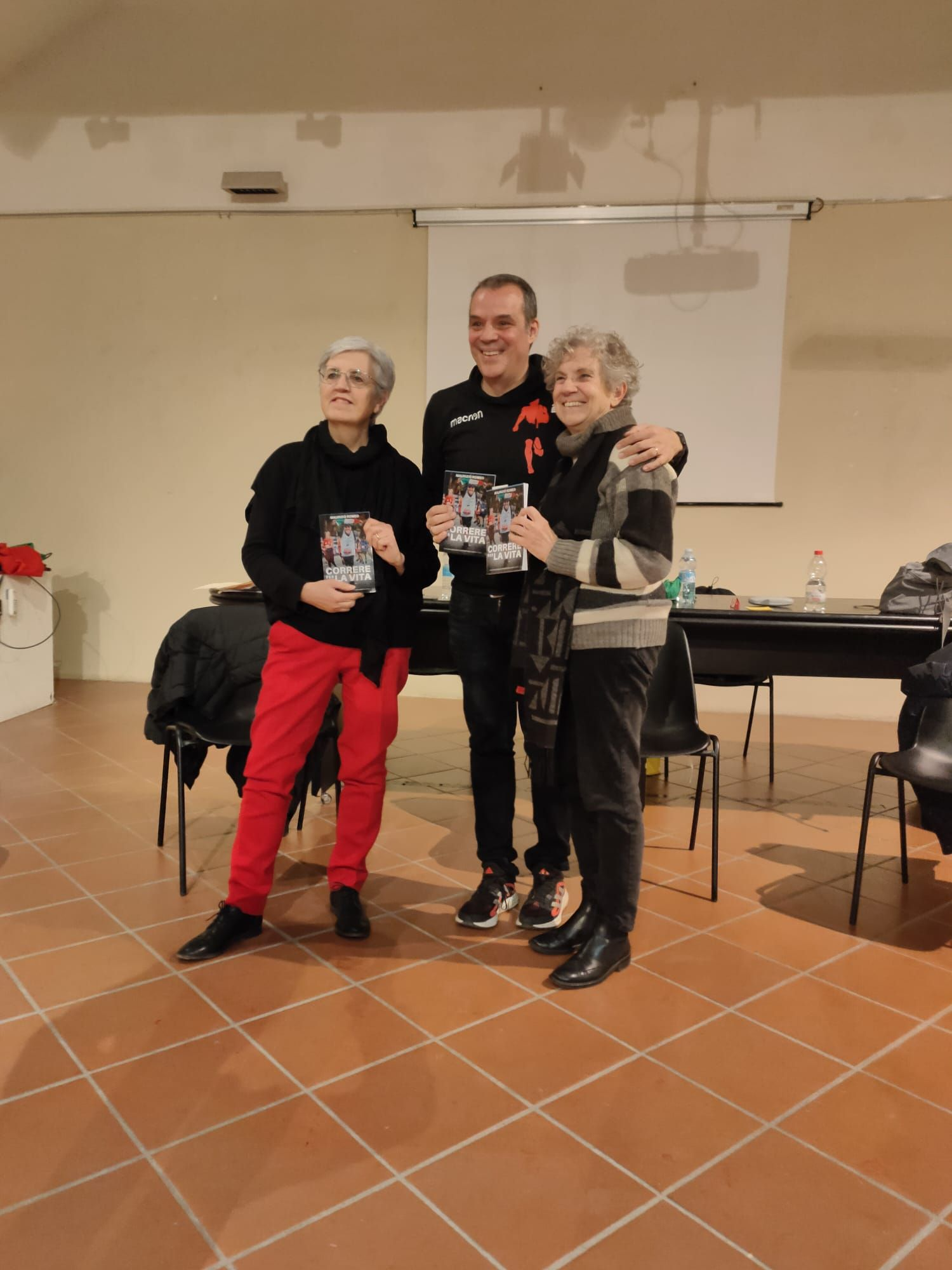 Prima presentazione del libro Correre per la vita a Finalborgo